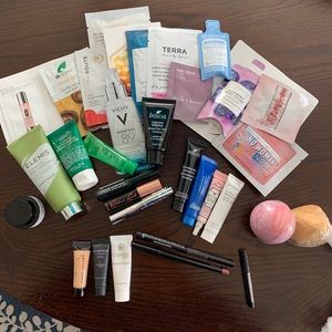 Huge haul with full size Elemis Superfood mask!